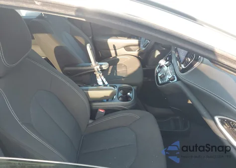 2023 Chrysler Pacifica Touring from USA, damaged, VIN 2C4RC1FG4PR598182